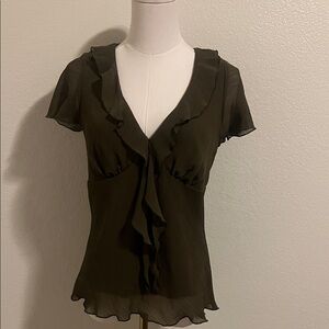 Ruffle-Front V-Neck Short Sleeve Blouse - Olive